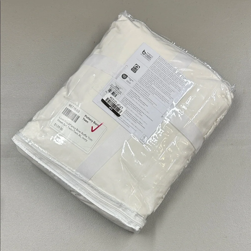 LoveShackFancy x Pottery Barn Bow Ruffle Trim Twin / XL Sheet Set Ivory NWT